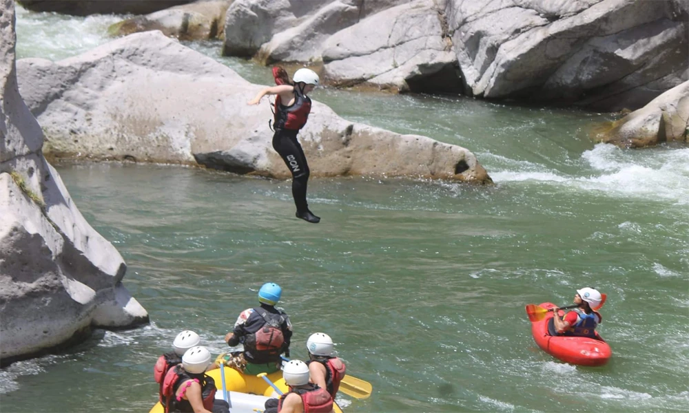 Rafting en el Río Chili: Vive la Aventura en Arequipa