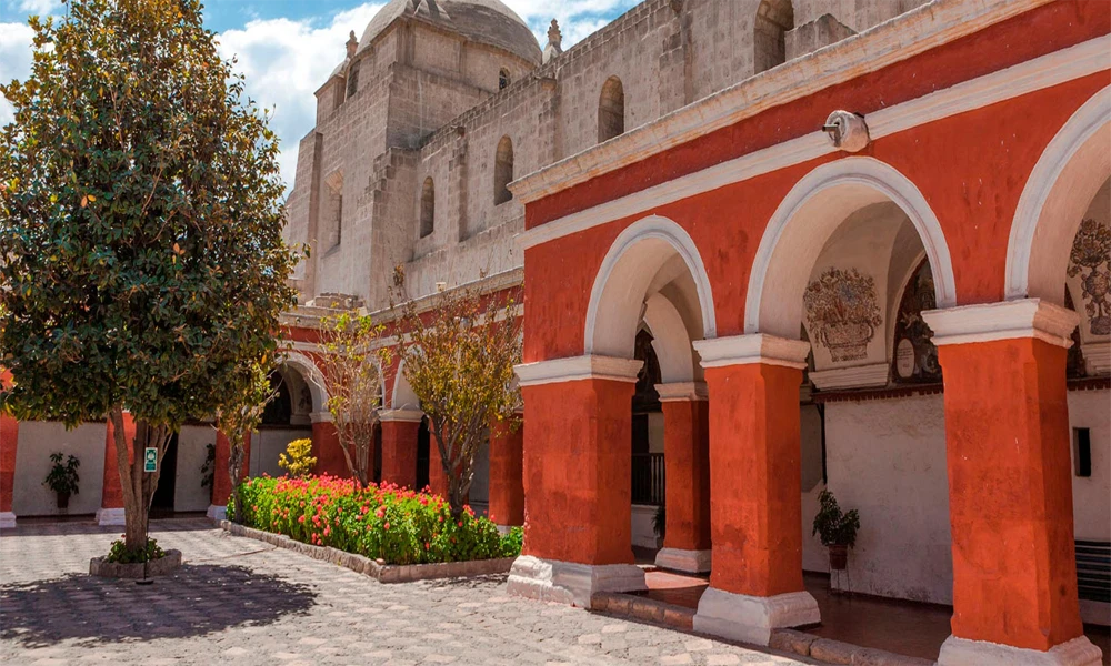 City Tour Arequipa: Tesoros Coloniales entre Sillar