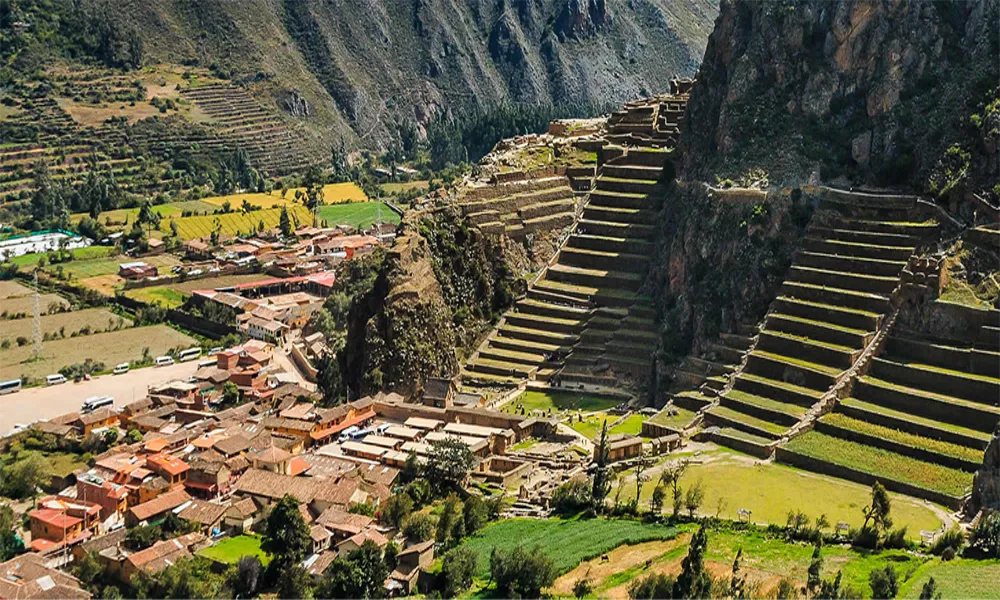 Tour Valle Sagrado de los Incas | Cusco a Ollantaytambo