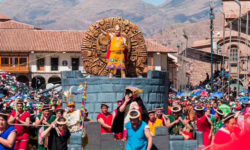 Tour Inti Raymi en Cusco | Fiesta del Sol y Ceremonia Inca